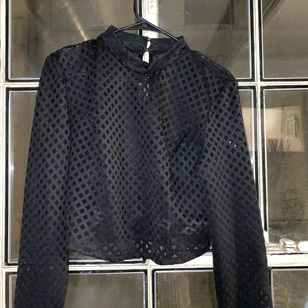 Bebe crop top